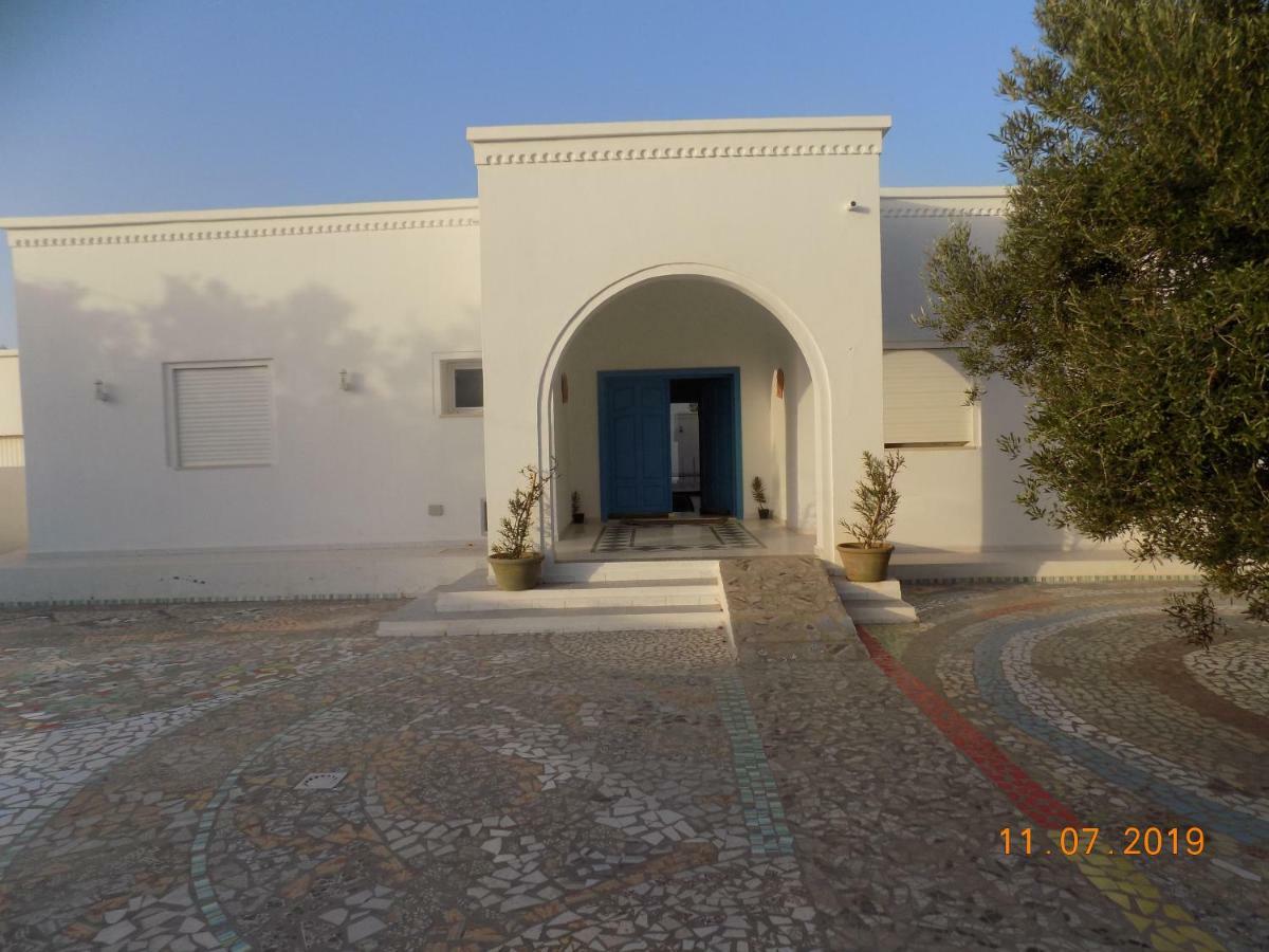 Dar Mamina Bed & Breakfast Sidi ash Shammakh Ngoại thất bức ảnh